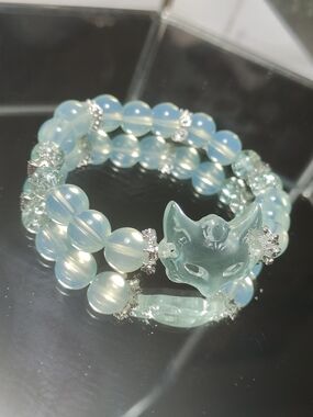 Opalite Fox Charm Stretch Bracelet
